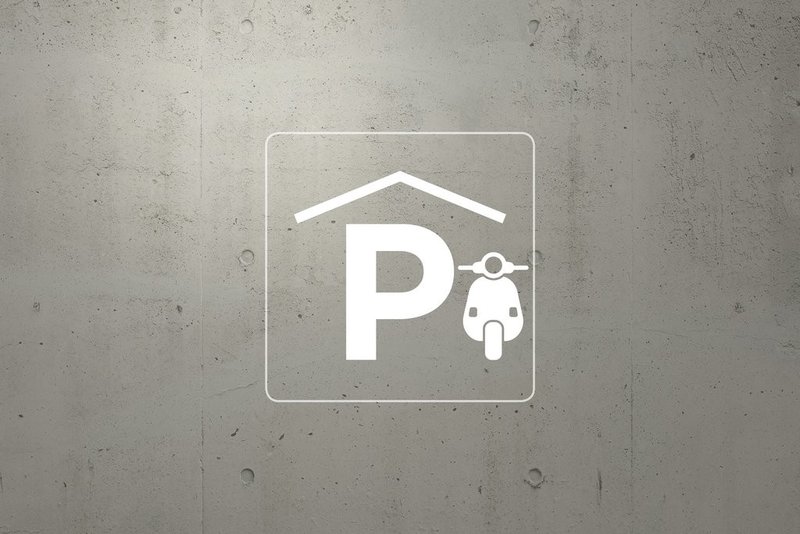 Moto | Einstellplatz