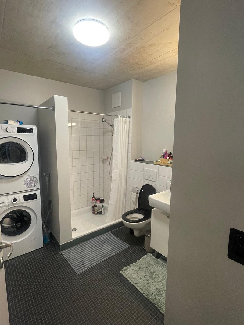 Bathroom with washing machine