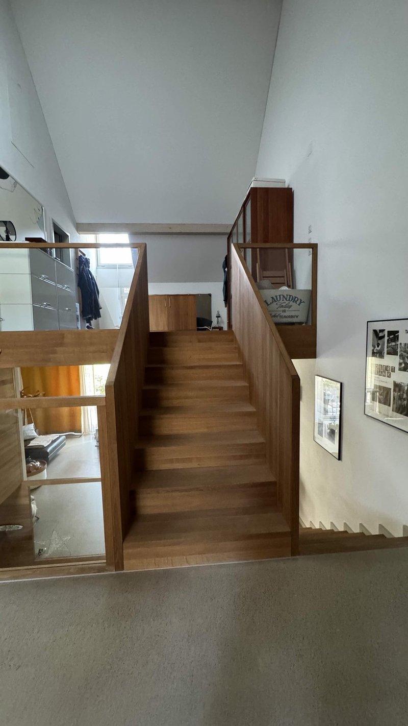 Treppe zu Schlafzimmer Etage 3