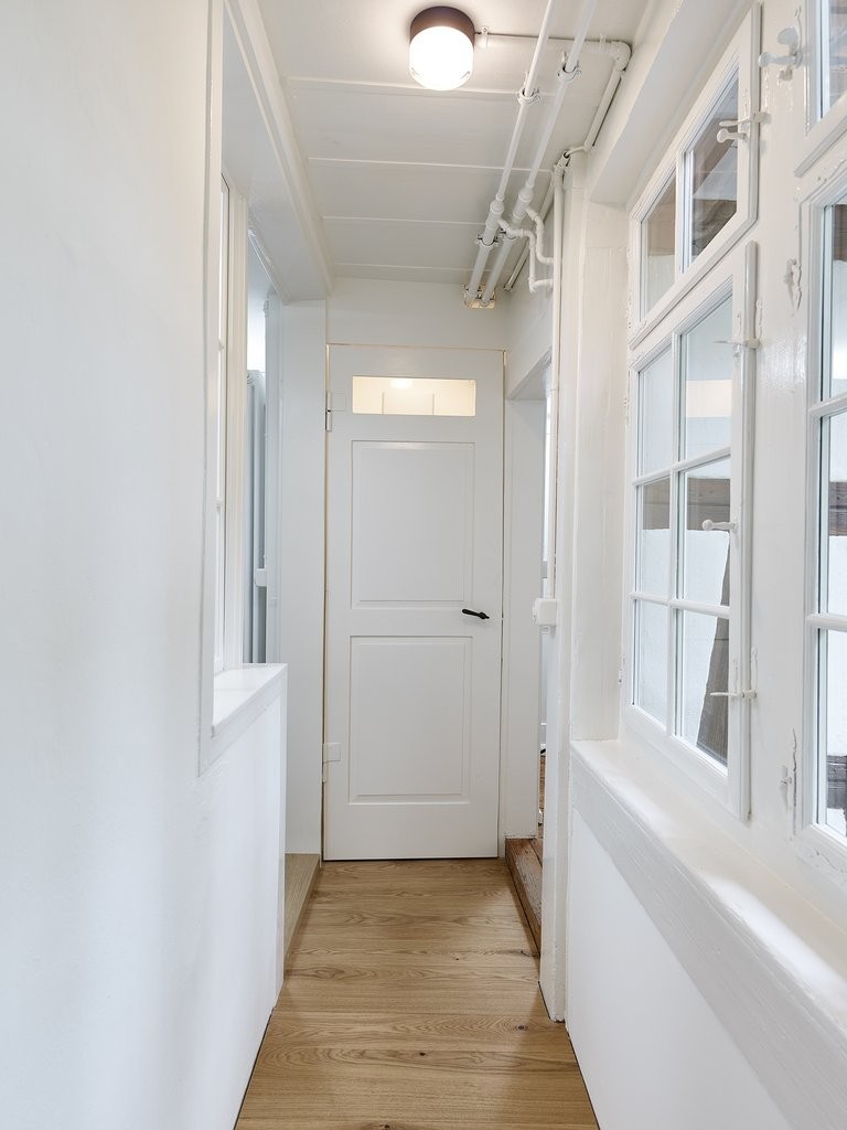 Laubengang mit sep. WC