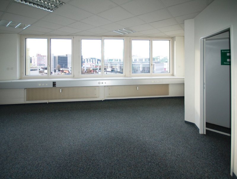 Kleine Eckbürofläche