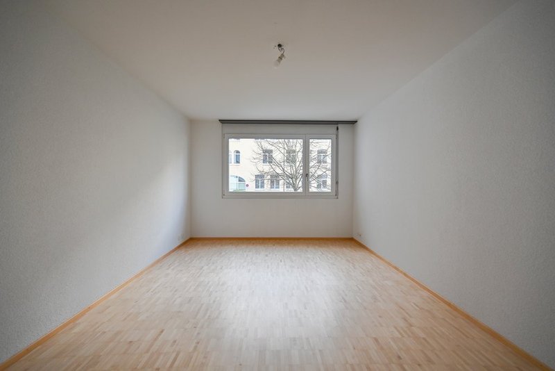 Weissenbuehlweg_40_CD_1._OG_3½-Zimmer-Wohnung-14.jpg