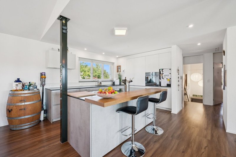 Moderne, offene Küche