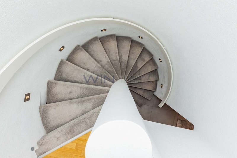 In die Schlafebene geht es nach oben ..