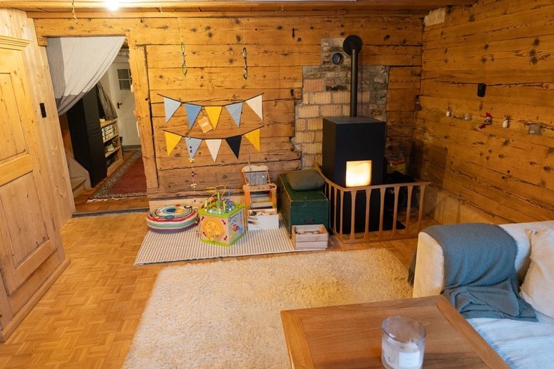 Wohnzimmer mit Pelletofen